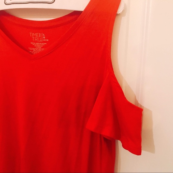 Dress - Picture 2 of 4